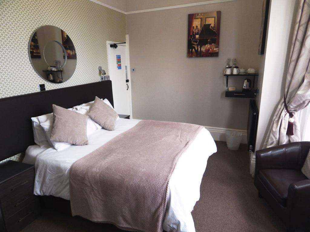 3 Norfolk Square Hotell Great Yarmouth Exteriör bild