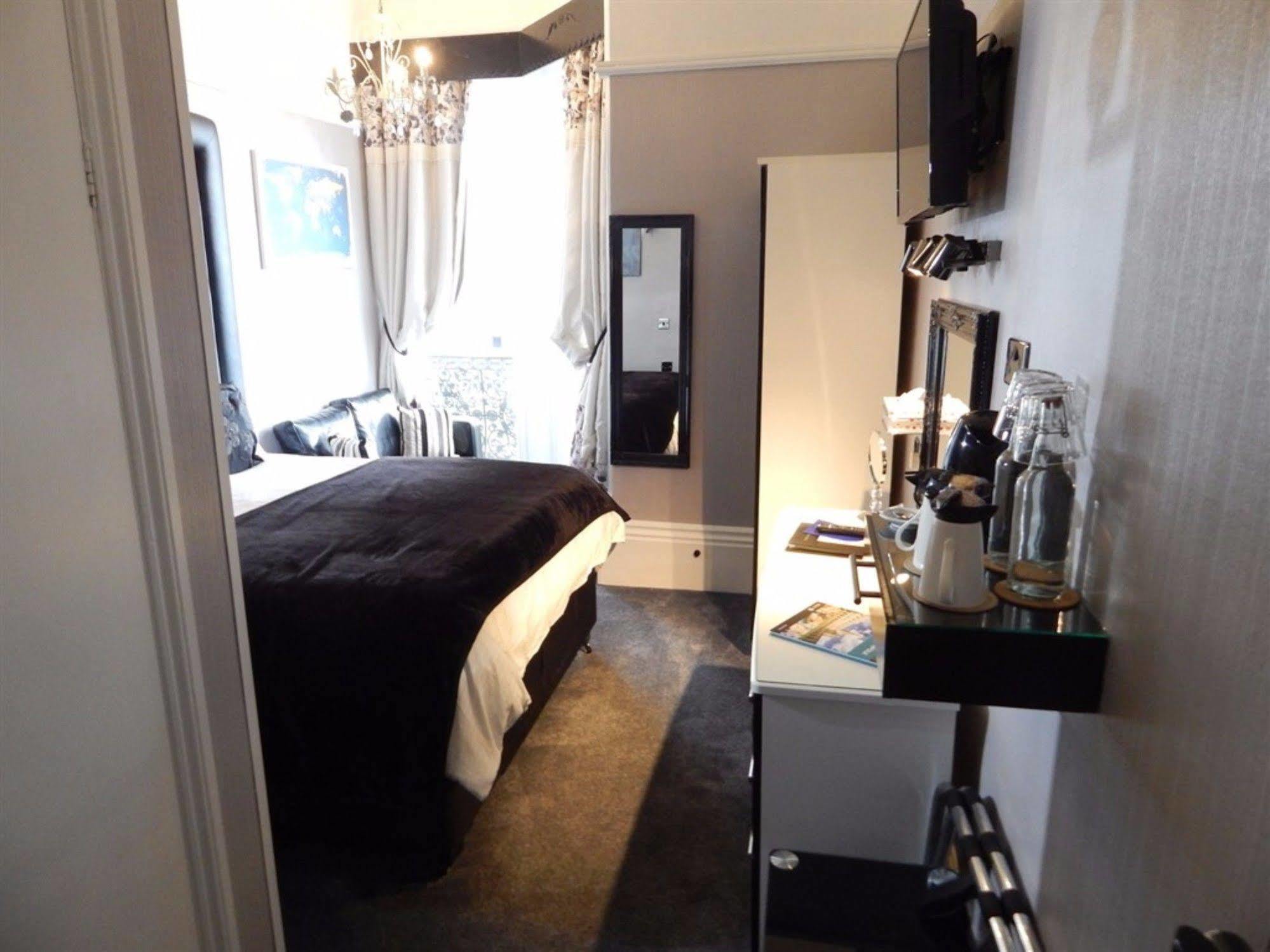 3 Norfolk Square Hotell Great Yarmouth Exteriör bild